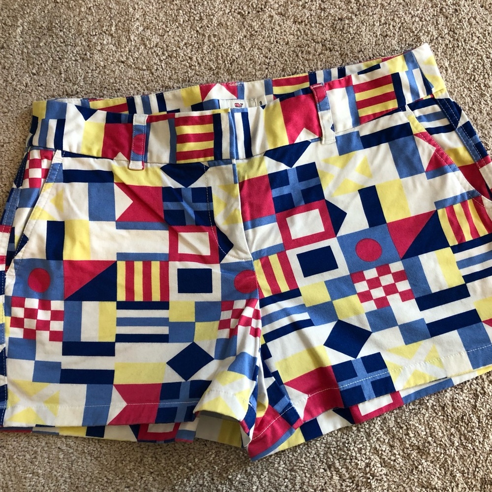 Vineyard Vines nautical flags shorts